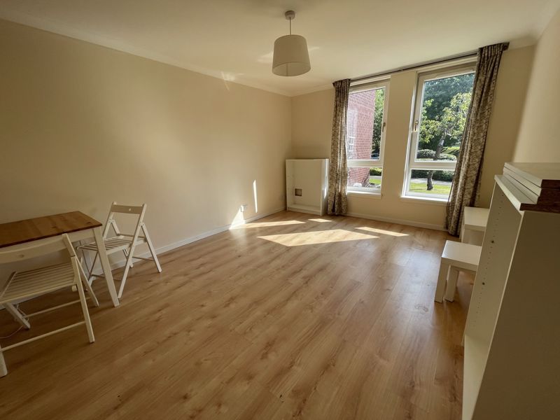 Clarence Gardens Hyndland
